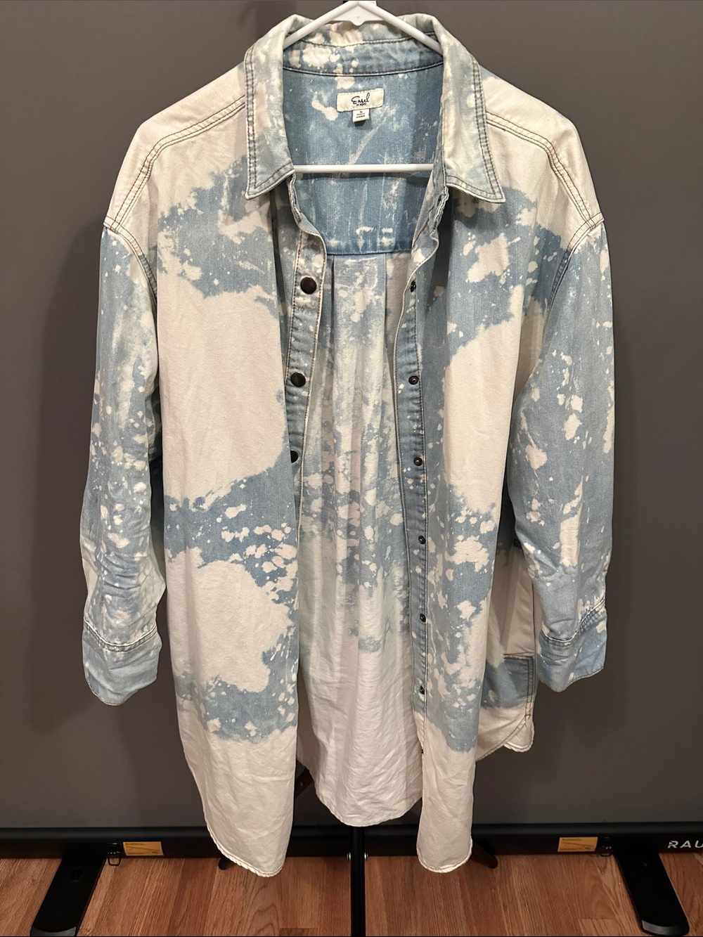 easel Light Blue and White Bleach Effect Denim Shacket